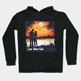 Love never fails Hoodie